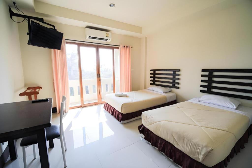 Amornsukhothai Hotel Extérieur photo