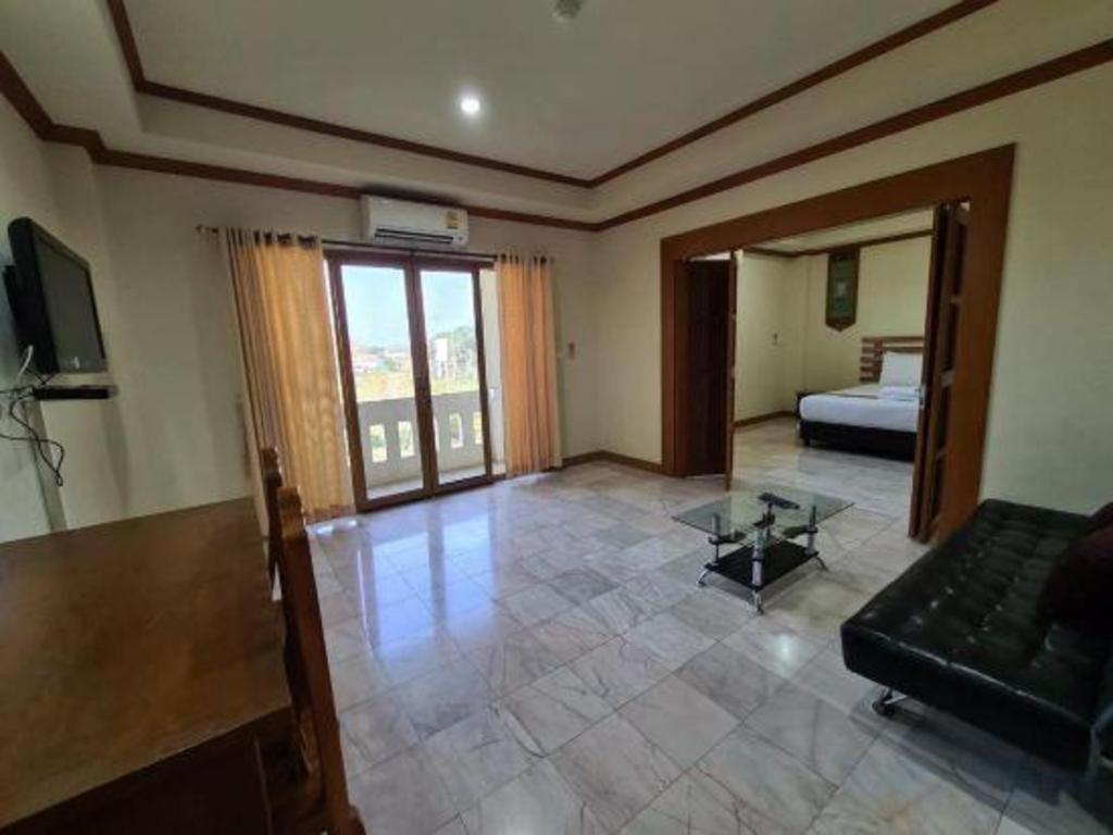 Amornsukhothai Hotel Extérieur photo