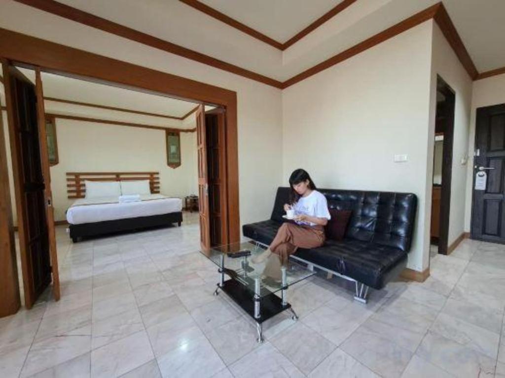 Amornsukhothai Hotel Extérieur photo