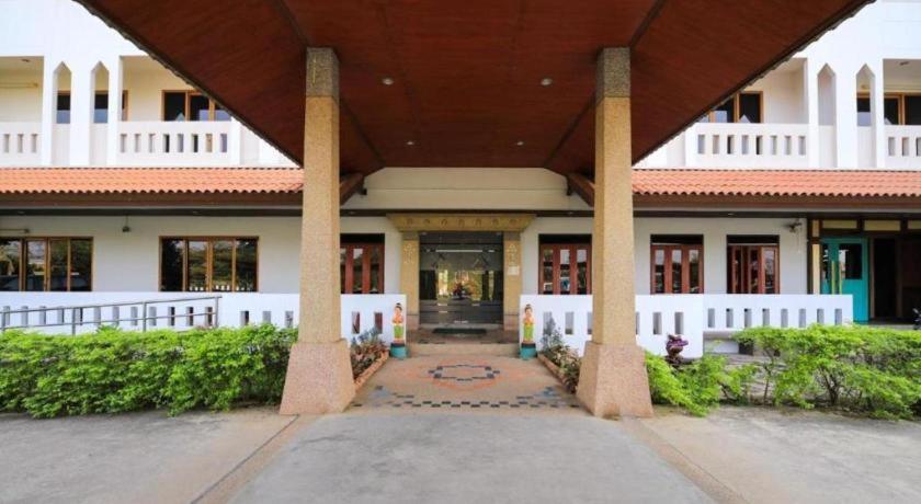 Amornsukhothai Hotel Extérieur photo