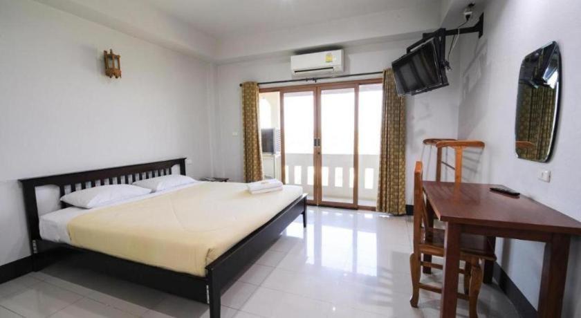 Amornsukhothai Hotel Extérieur photo