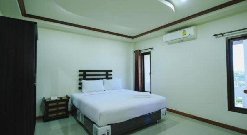 Amornsukhothai Hotel Extérieur photo