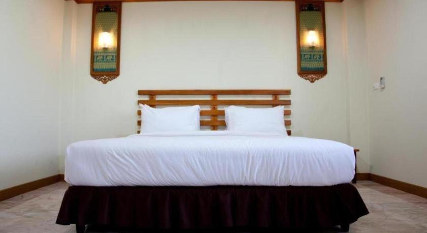 Amornsukhothai Hotel Extérieur photo