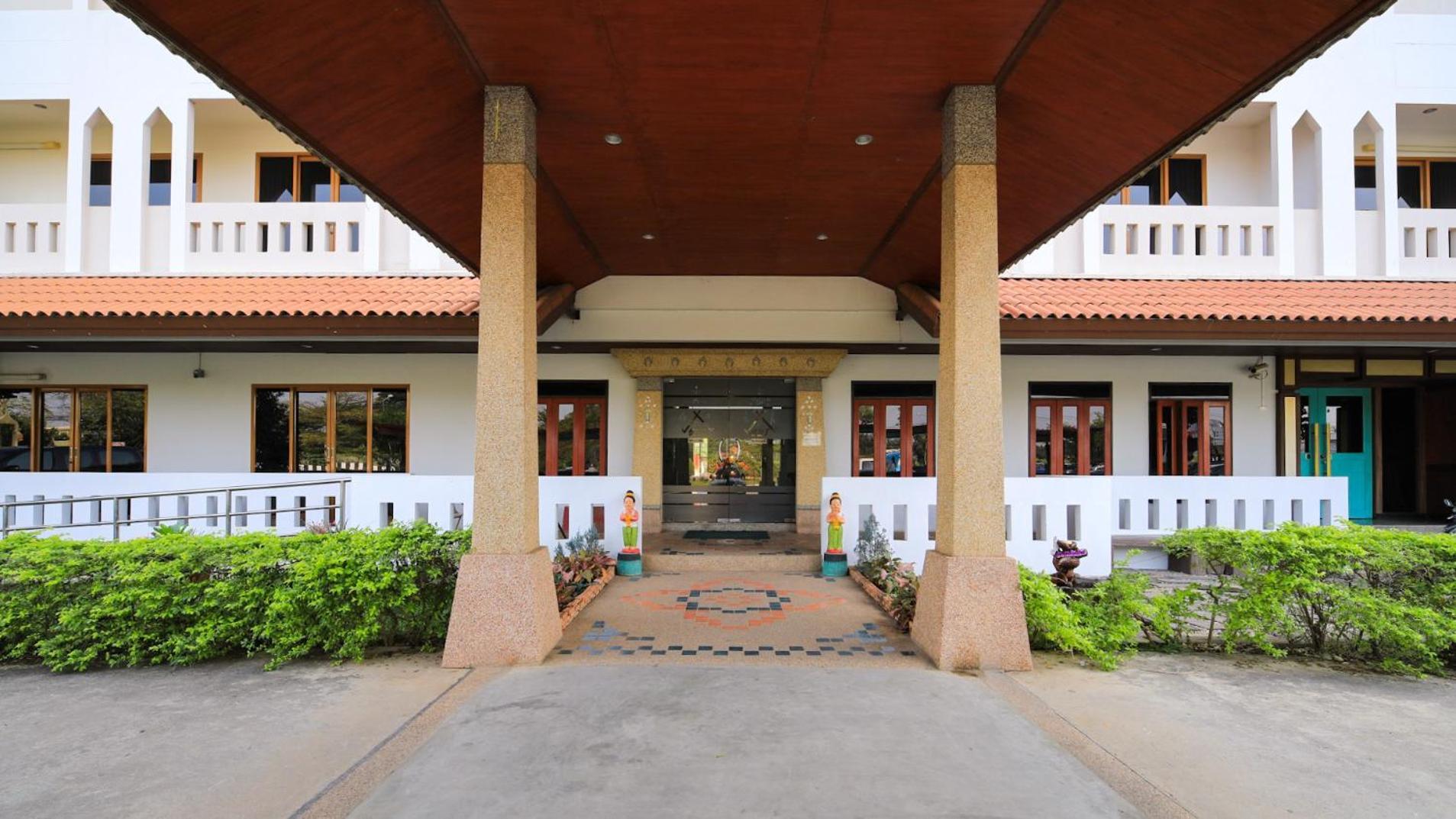 Amornsukhothai Hotel Extérieur photo